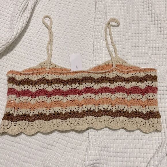 NWT- American Eagle- M. Knit Crop Top - Picture 2 of 7